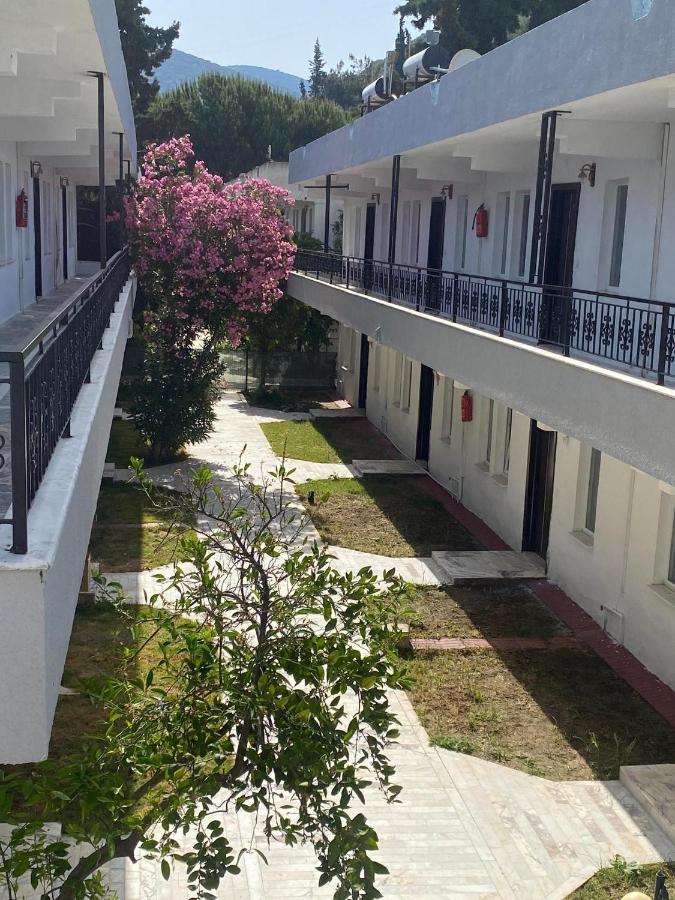 Palm Club Apart Otel Kusadası Exteriör bild